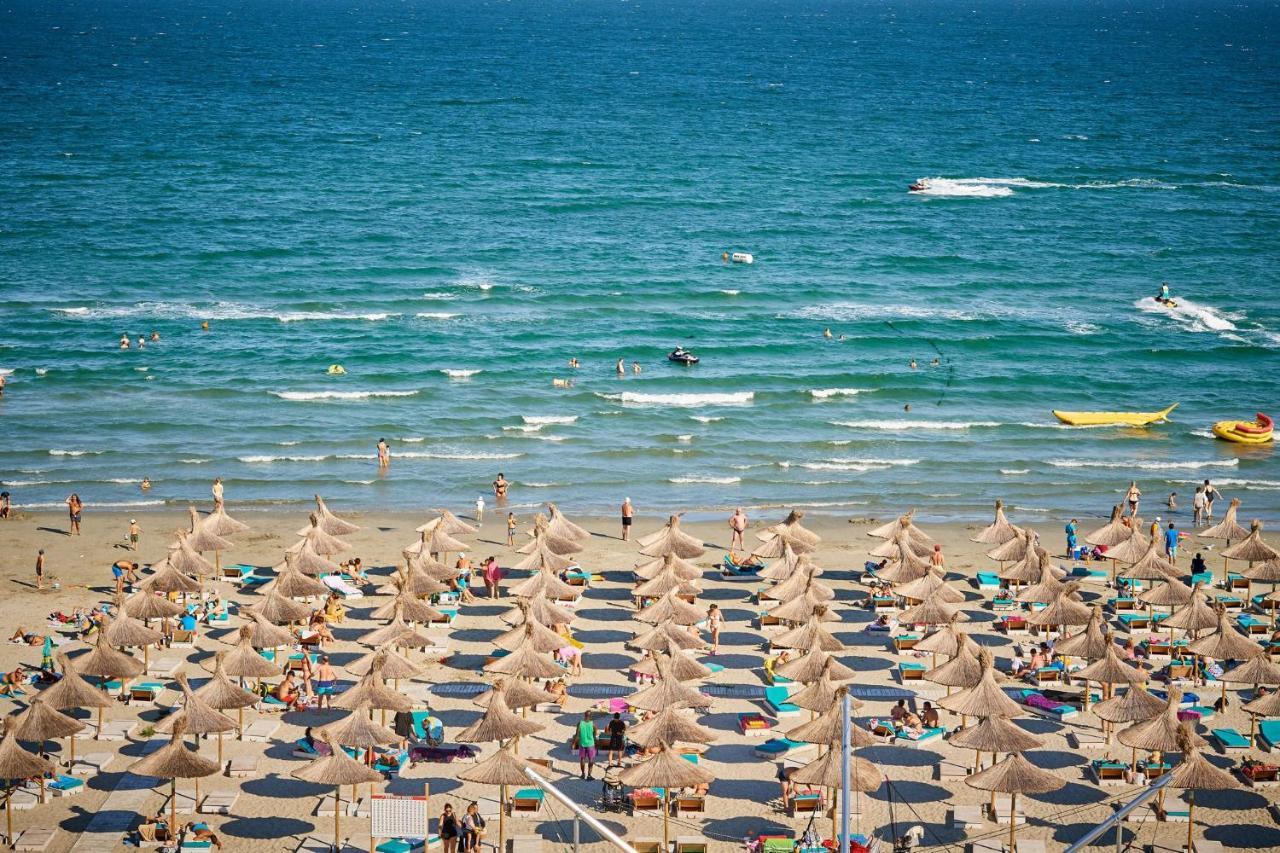 Aquamarin 2BD apt Spa n Pools ALEZZI Beach resort Năvodari Exterior foto